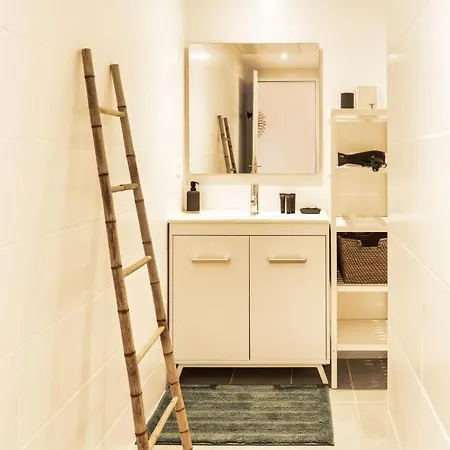 Mamita 2 Beautiful Spacious And Bright T4 74m 18m Of Terrace